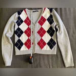 LIKE NEW - Brandy Melville Argyle Sweater/Cardigan